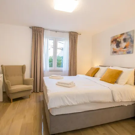 Riva Parenzo Apartment