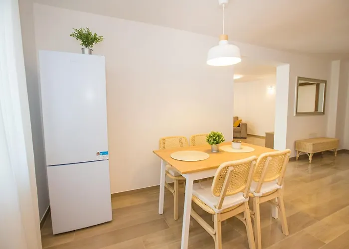 Apartment Riva Parenzo *